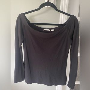 BABATON LONG SLEEVE BLACK TOP